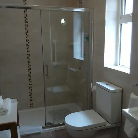 The Waterfront Nocleg ze śniadaniem