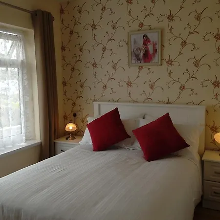 The Waterfront 3* Portmagee