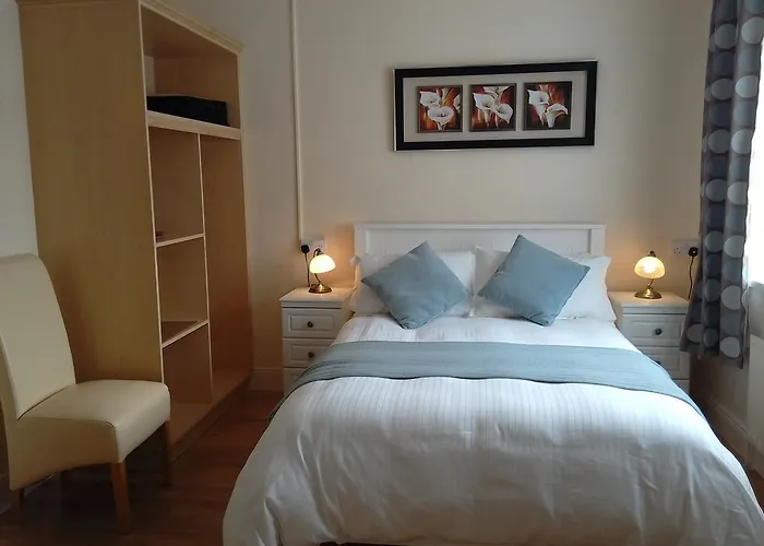 Bed & Breakfast The Waterfront 3*