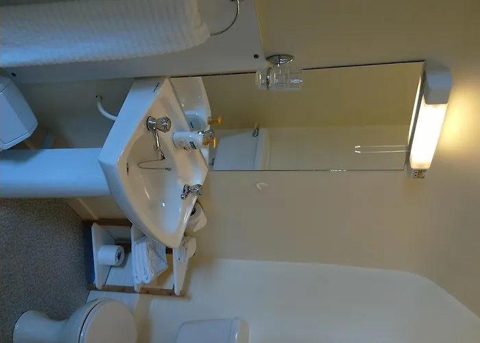 The Waterfront 3* Portmagee