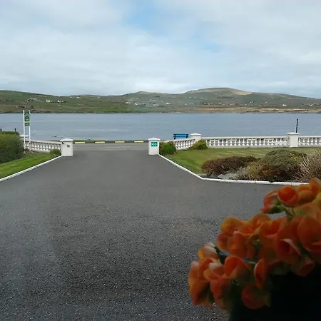 The Waterfront 3*